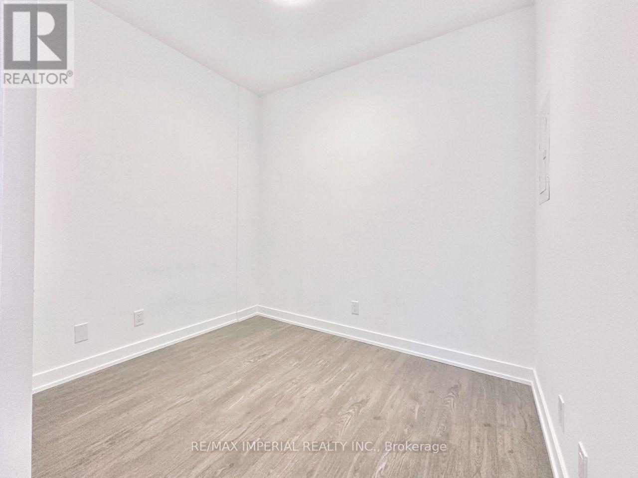 1615 - 88 Queen Street E, Toronto, Ontario M5C 0B6 - Photo 10 - C12588172