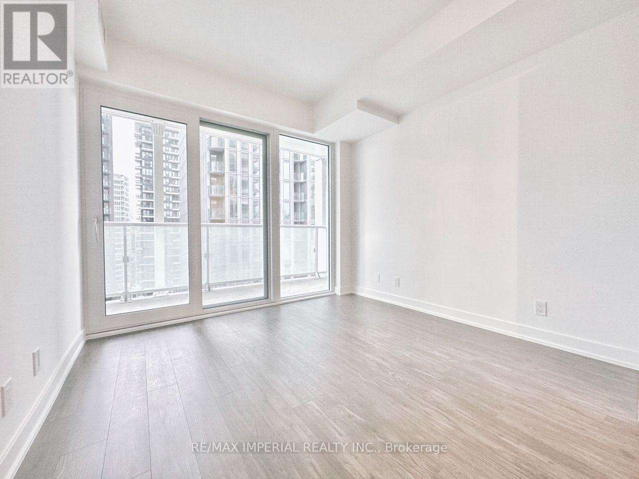 1615 - 88 Queen Street E, Toronto, Ontario M5C 0B6 - Photo 6 - C12588172