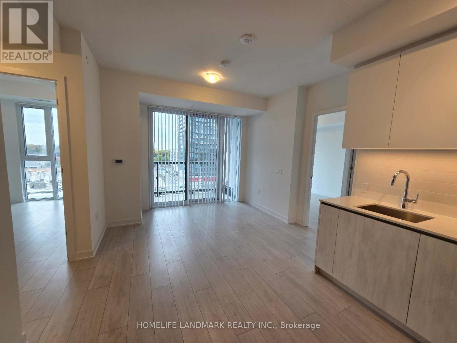 610 - 5508 Yonge Street, Toronto, Ontario M2N 7L2 - Photo 3 - C12588182