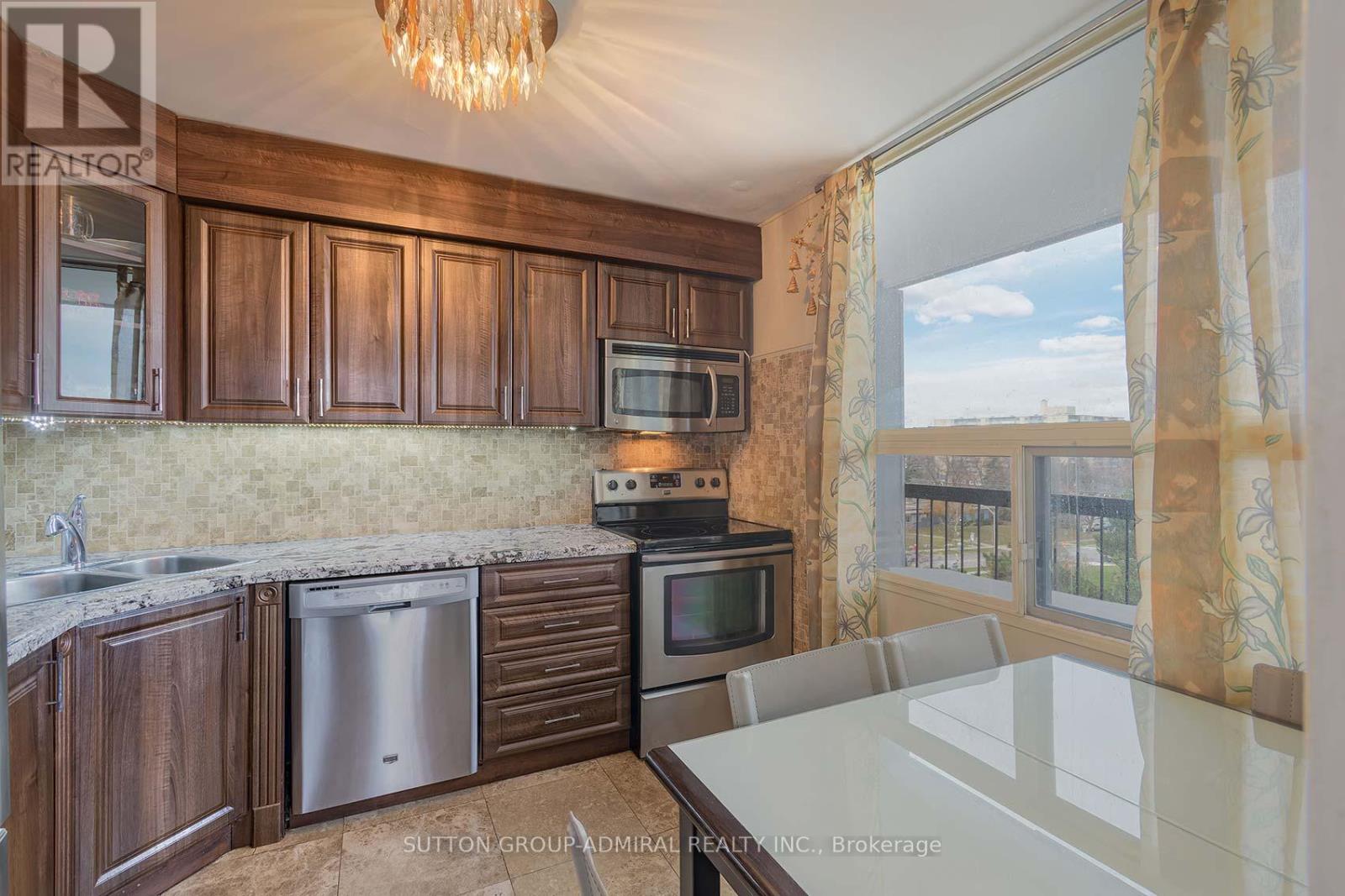 601 - 135 Antibes Drive, Toronto, Ontario M2R 2Z1 - Photo 17 - C12579034