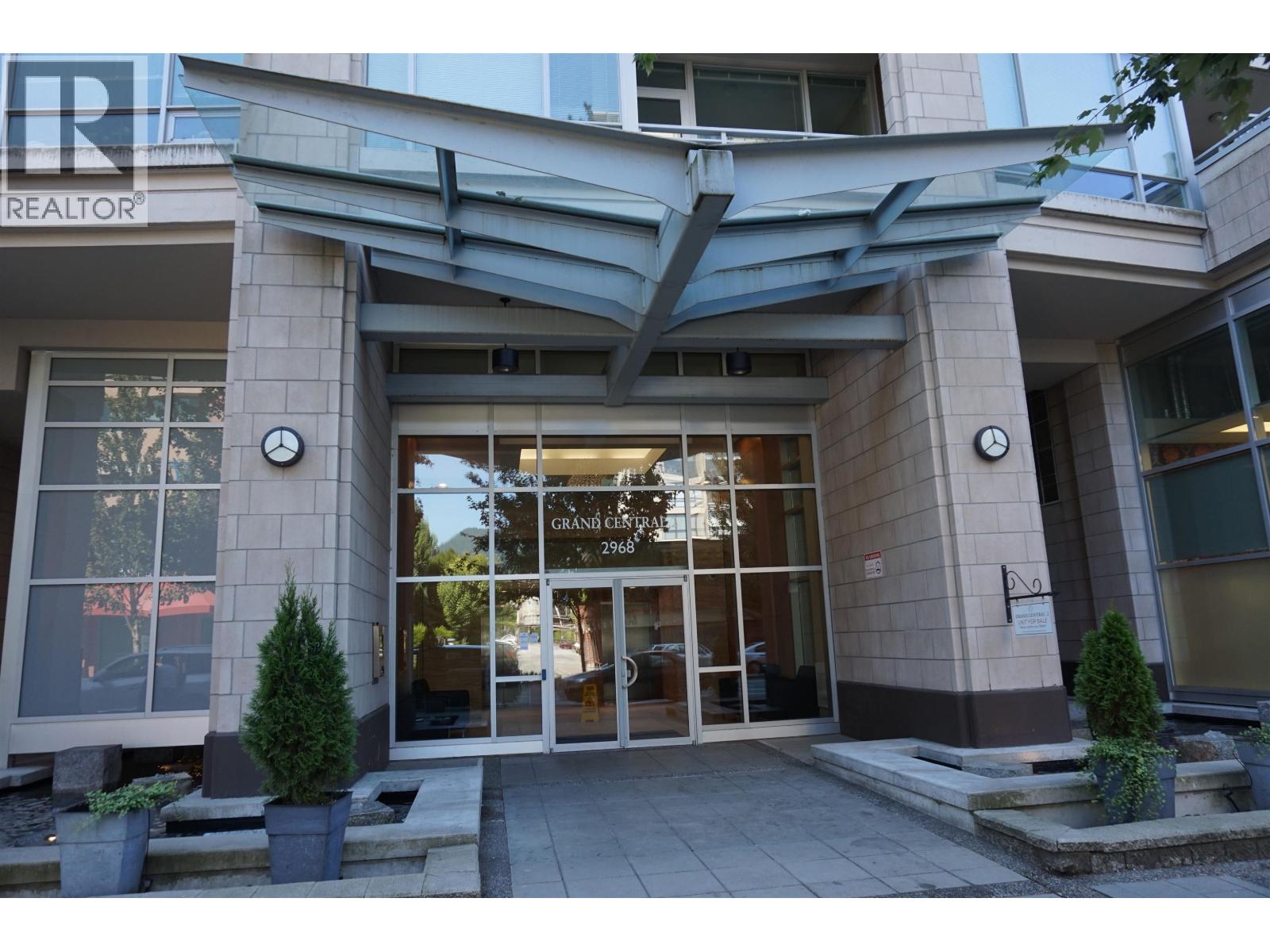 2506 2968 GLEN DRIVE, Coquitlam, British Columbia