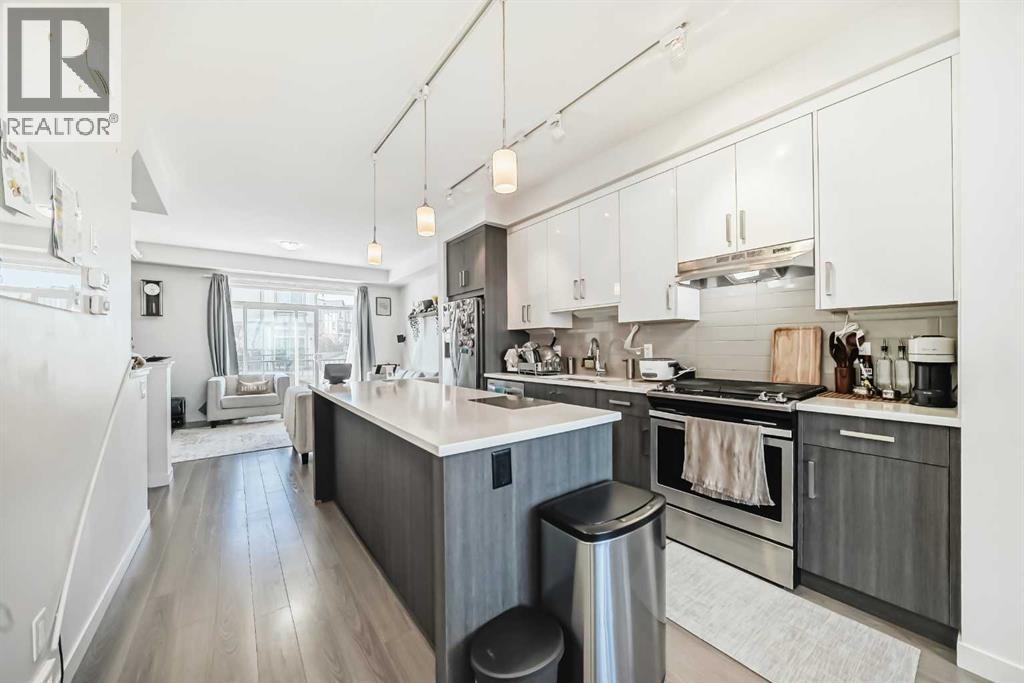 122 Sherwood Lane Nw, Calgary, Alberta  T3R 0V3 - Photo 11 - A2263957