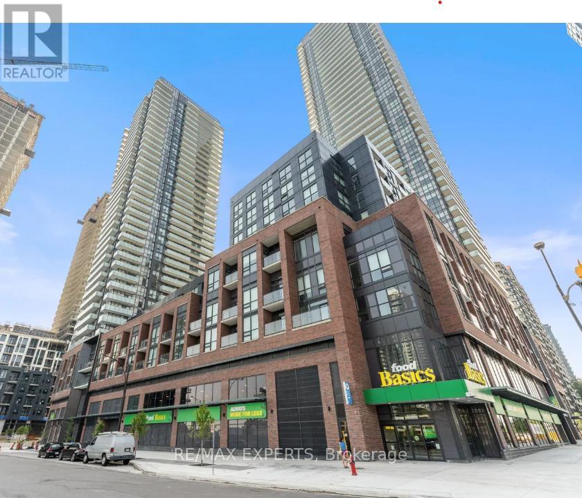 2004 - 4130 PARKSIDE VILLAGE DRIVE, Mississauga, Ontario