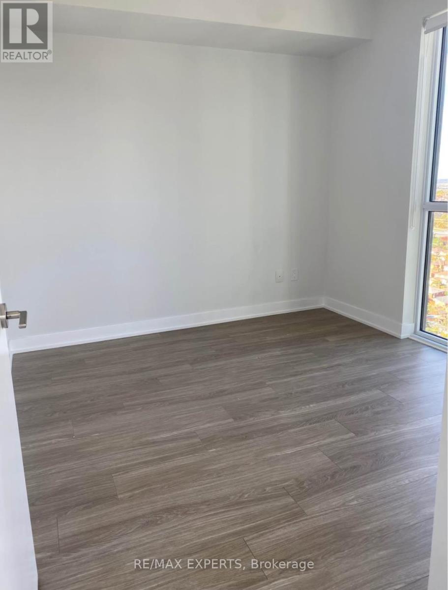 2004 - 4130 Parkside Village Drive, Mississauga, Ontario L5B 0L7 - Photo 5 - W12588170