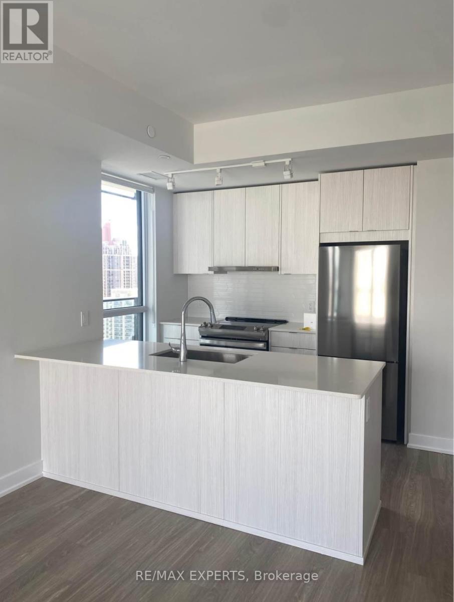 2004 - 4130 Parkside Village Drive, Mississauga, Ontario L5B 0L7 - Photo 6 - W12588170