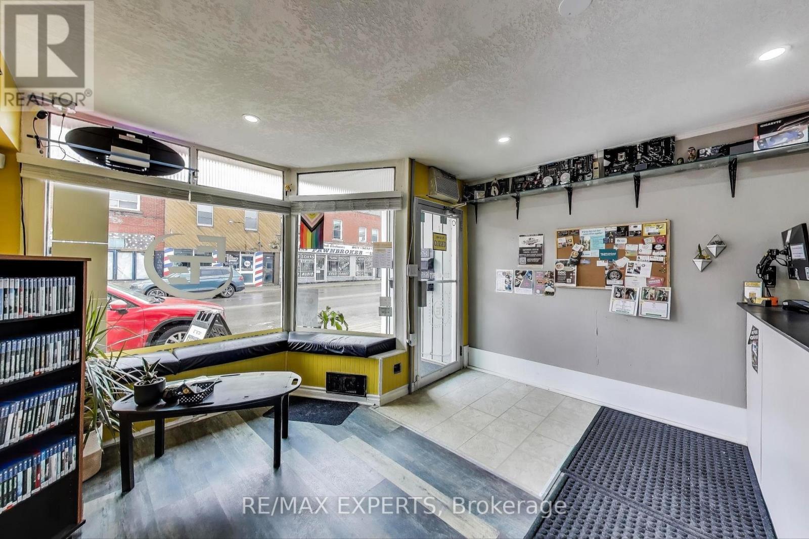 595-599 Dundas Street, Woodstock, Ontario N4S 1C9 - Photo 5 - X12588160