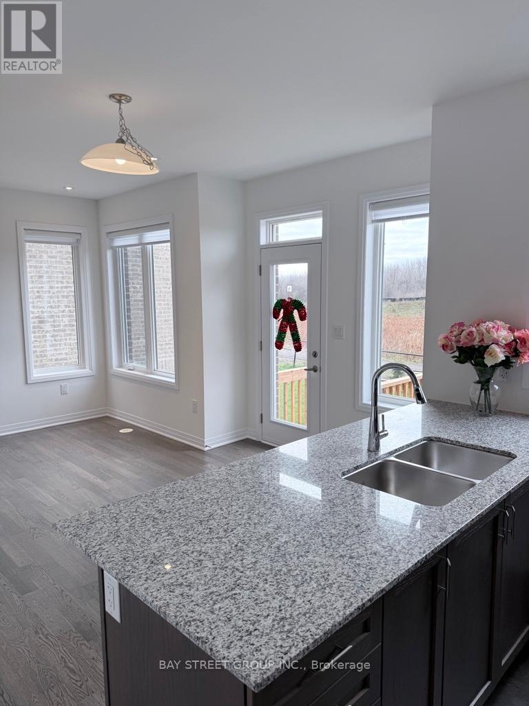 3210 Crystal Drive, Oakville (Go Glenorchy), Ontario  L6M 5S8 - Photo 10 - W12570582