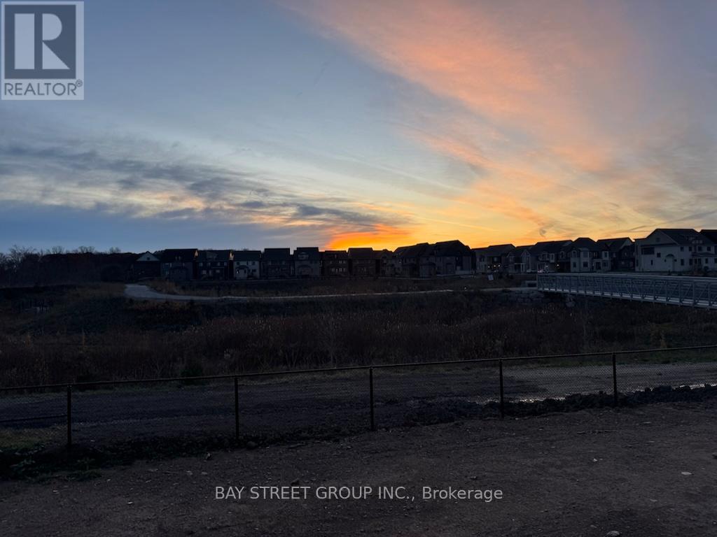 3210 Crystal Drive, Oakville (Go Glenorchy), Ontario  L6M 5S8 - Photo 38 - W12570582