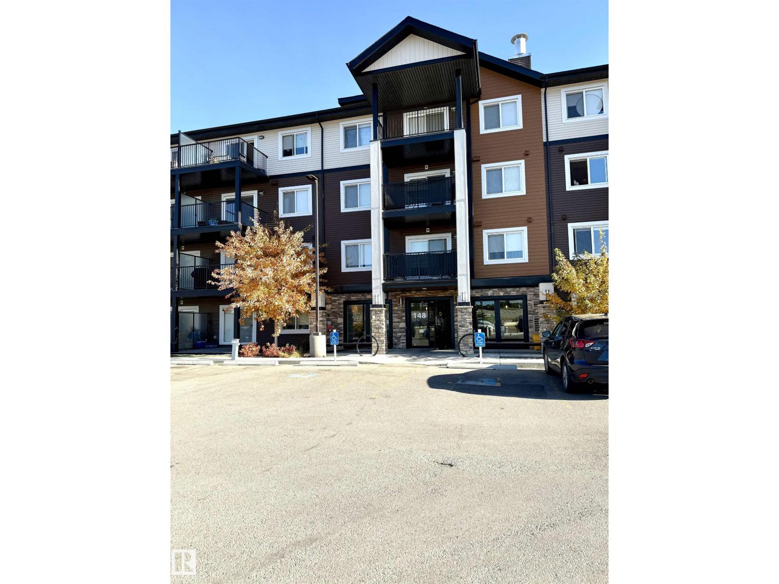 #422 148 Ebbers Bv Nw, Edmonton, Alberta  T5Y 4A4 - Photo 2 - E4463390