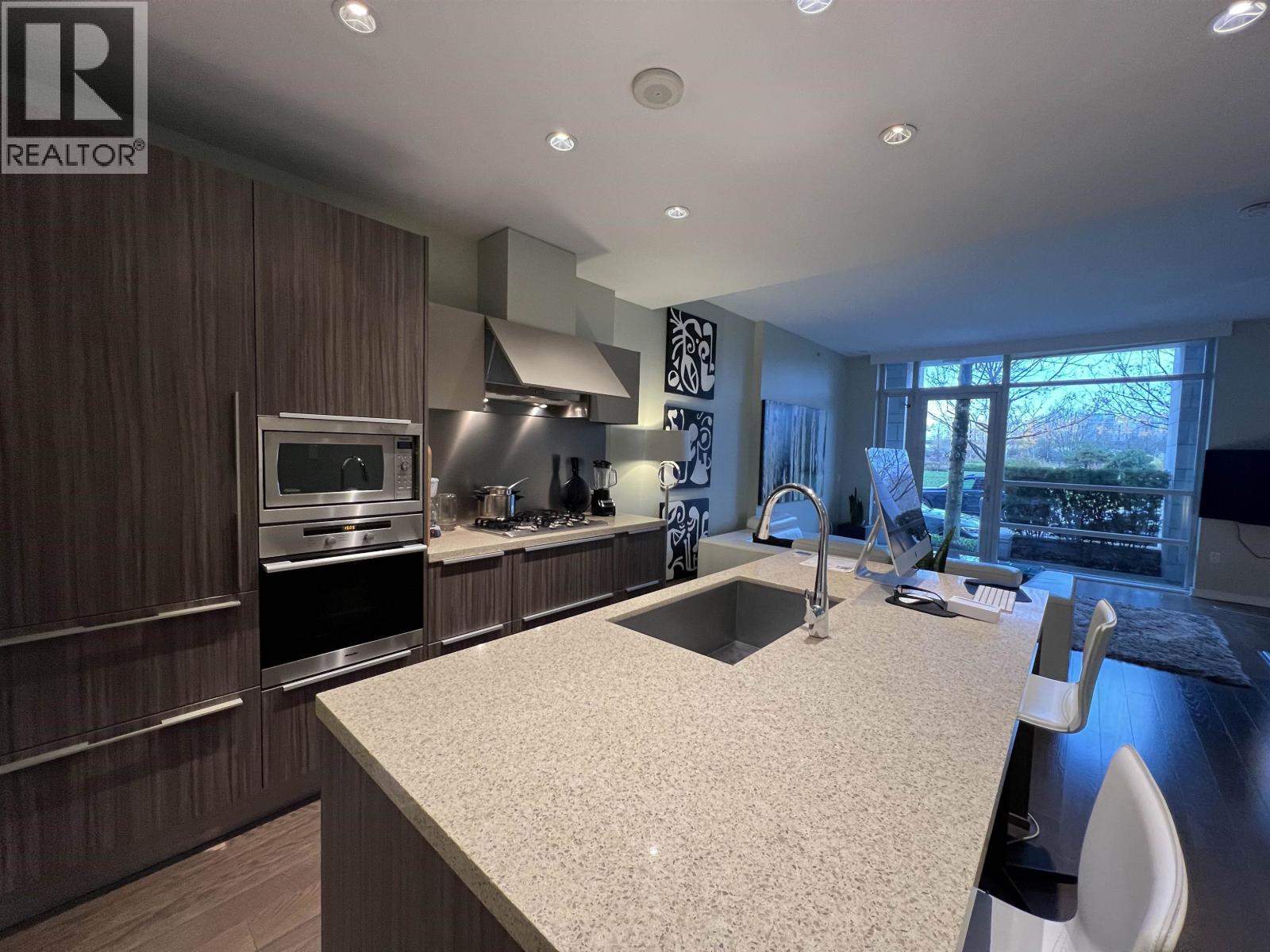 1618 Columbia Street, Vancouver, British Columbia  V5Y 0B6 - Photo 6 - R3070518