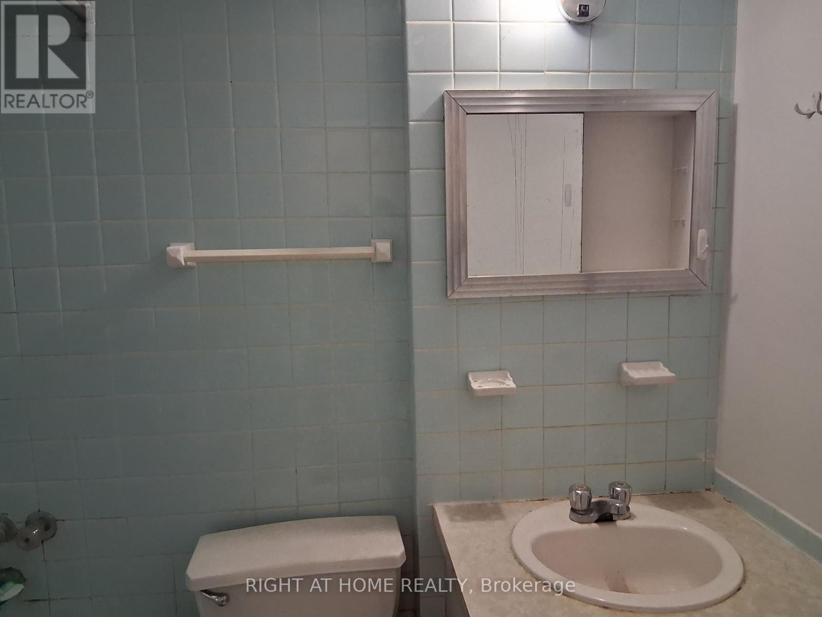 502 - 191 St George Street, Toronto, Ontario M5R 2M6 - Photo 12 - C12484793