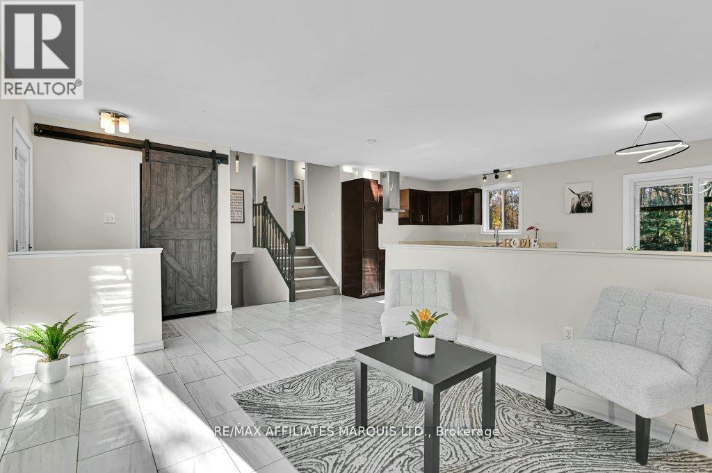 21450 Concession 10 Road, South Glengarry, Ontario  K0C 1A0 - Photo 12 - X12588210