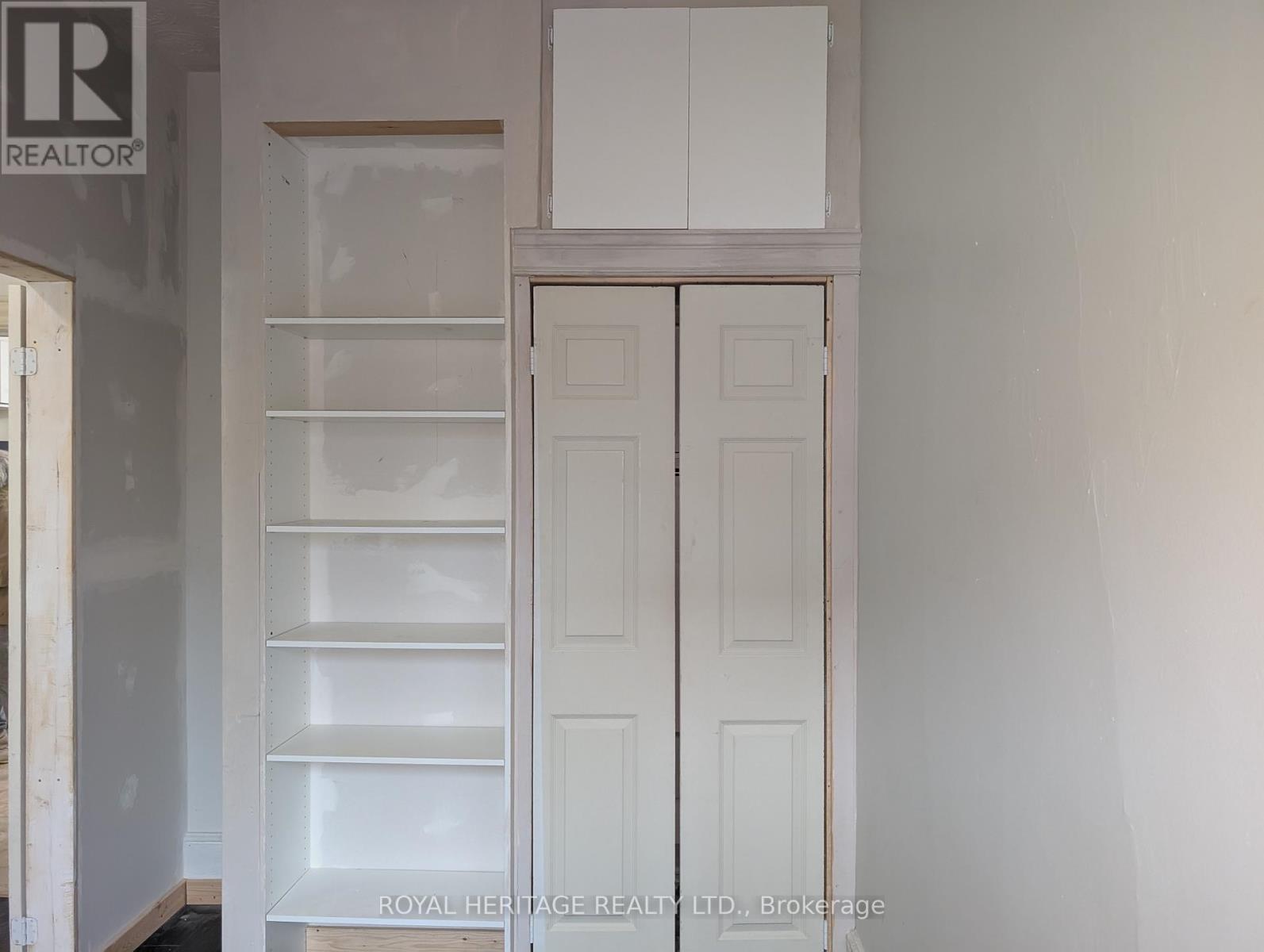 4 - 75 Charles Street, Oshawa, Ontario  L1H 4X8 - Photo 6 - E12564846