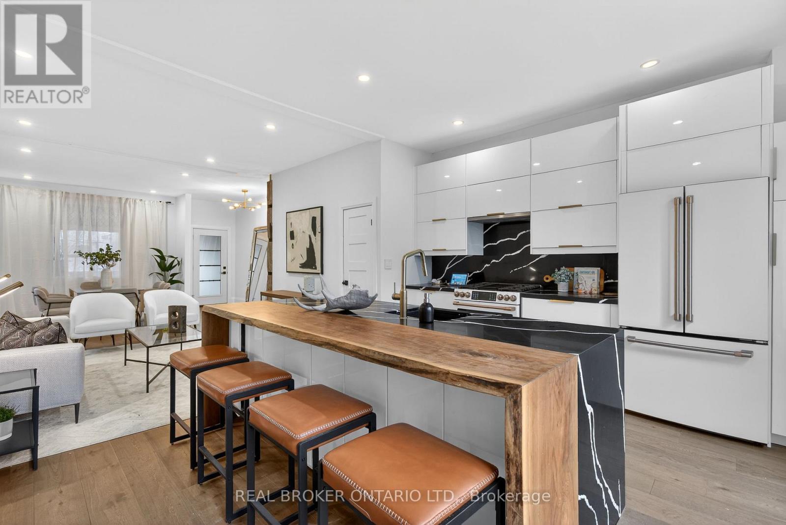 143 Parkmount Road, Toronto, Ontario M4J 4V3 - Photo 10 - E12588196