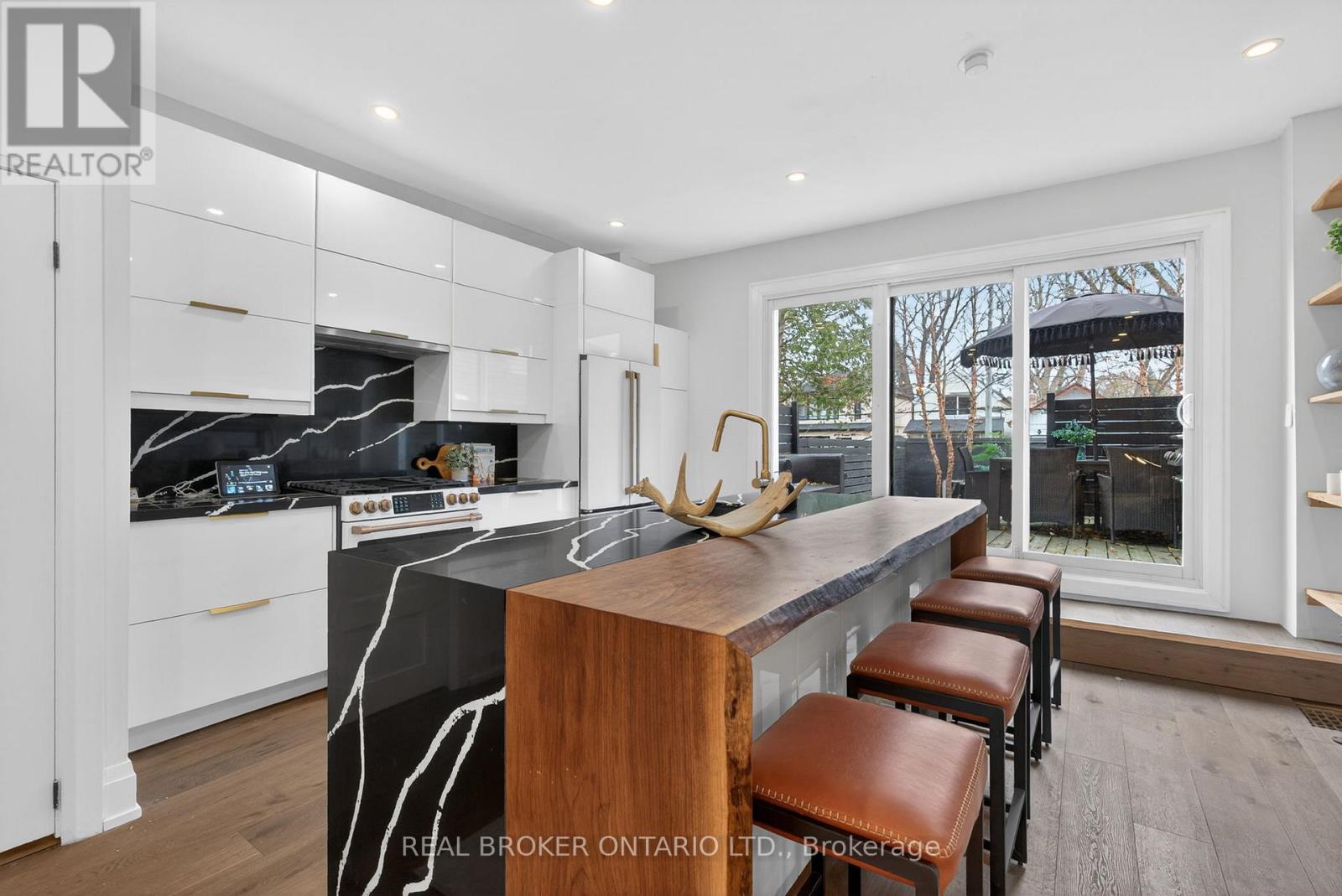 143 Parkmount Road, Toronto, Ontario M4J 4V3 - Photo 7 - E12588196