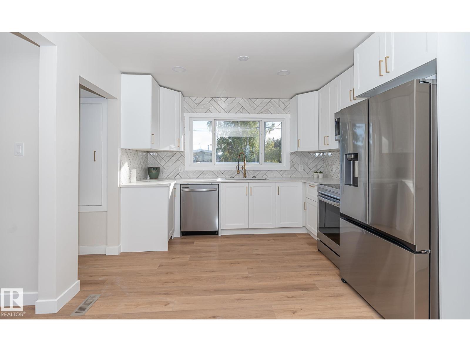 6807 98a Av Nw, Edmonton, Alberta  T6A 0B9 - Photo 8 - E4467070