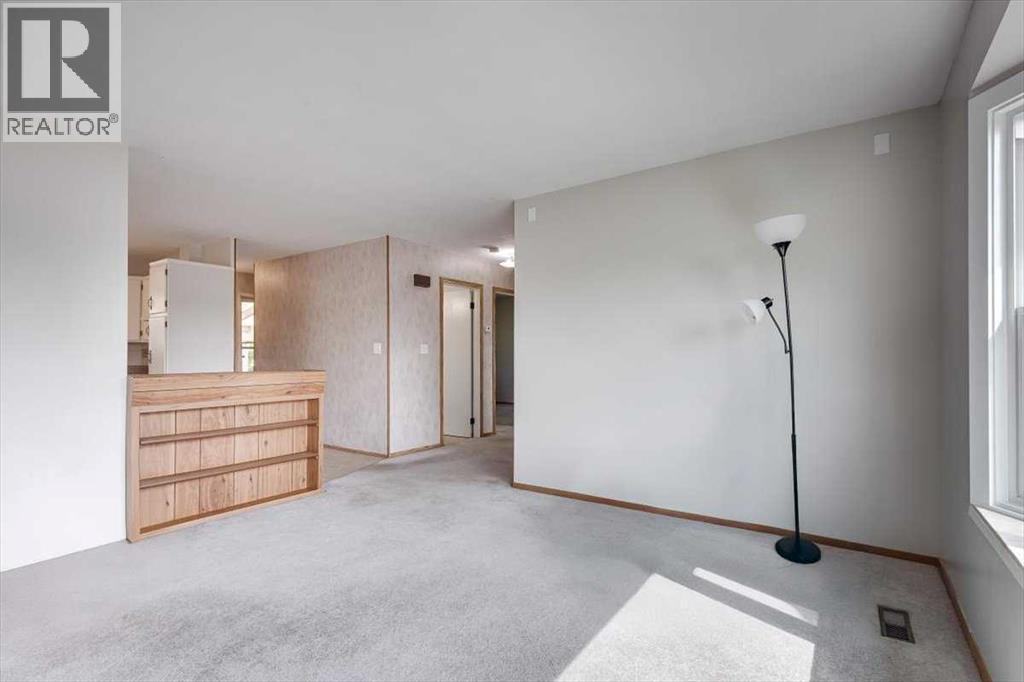 78 Nichols Crescent, Red Deer, Alberta  T4P 1P6 - Photo 9 - A2226891