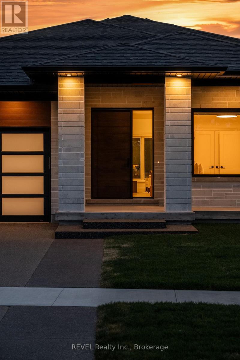 1 Anchor Road, Thorold (Port Robinson), Ontario  L0S 1A0 - Photo 2 - X12588230