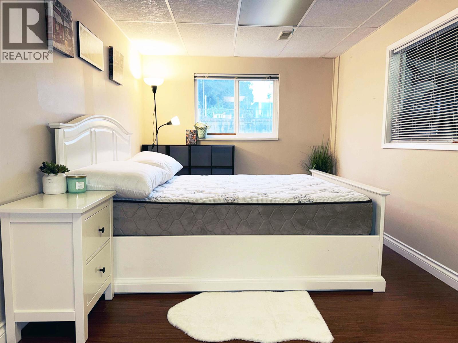 48xx Mckee Place, Burnaby, British Columbia  V5J 2T2 - Photo 4 - R3070540