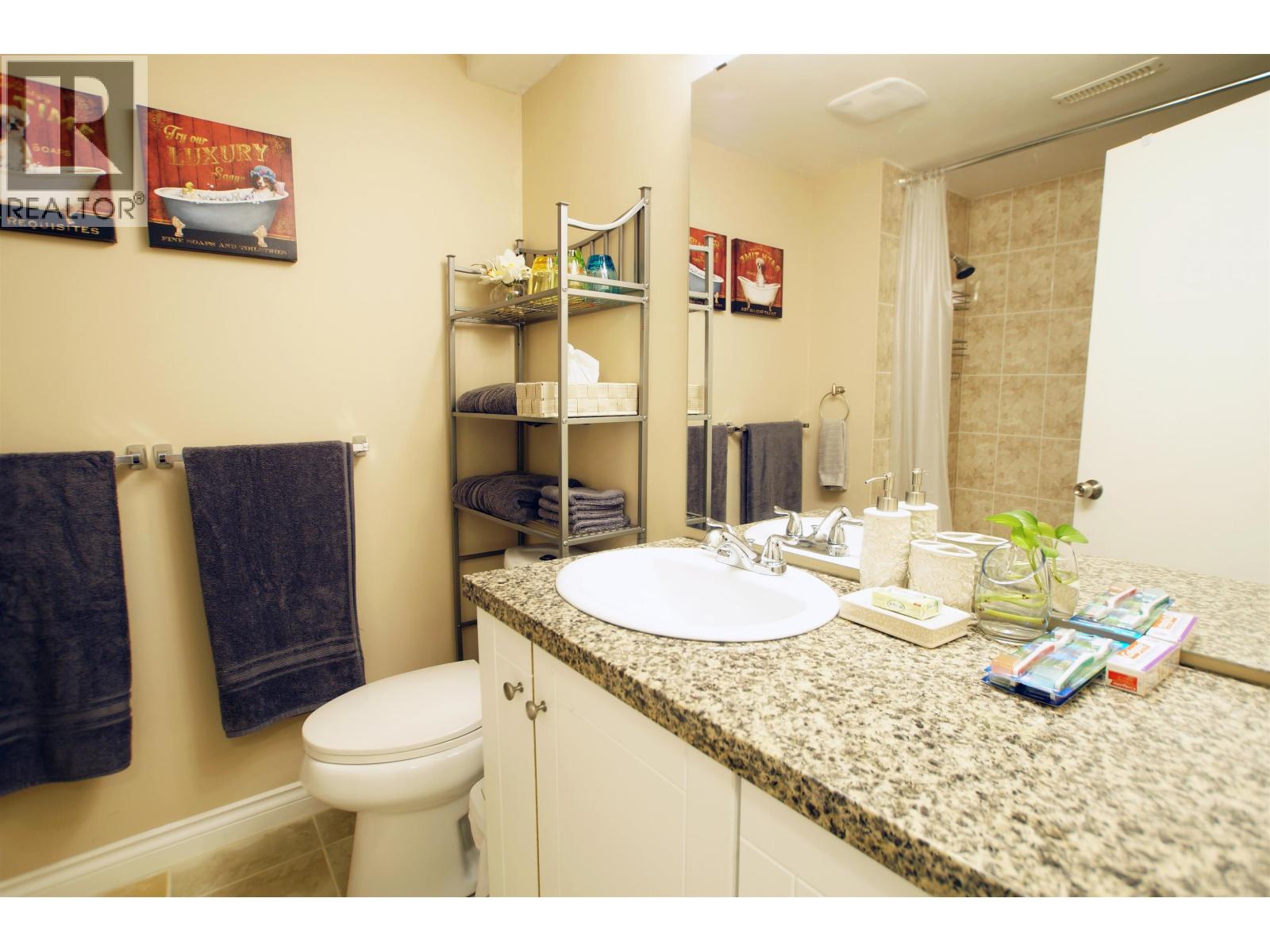 48xx Mckee Place, Burnaby, British Columbia  V5J 2T2 - Photo 9 - R3070540