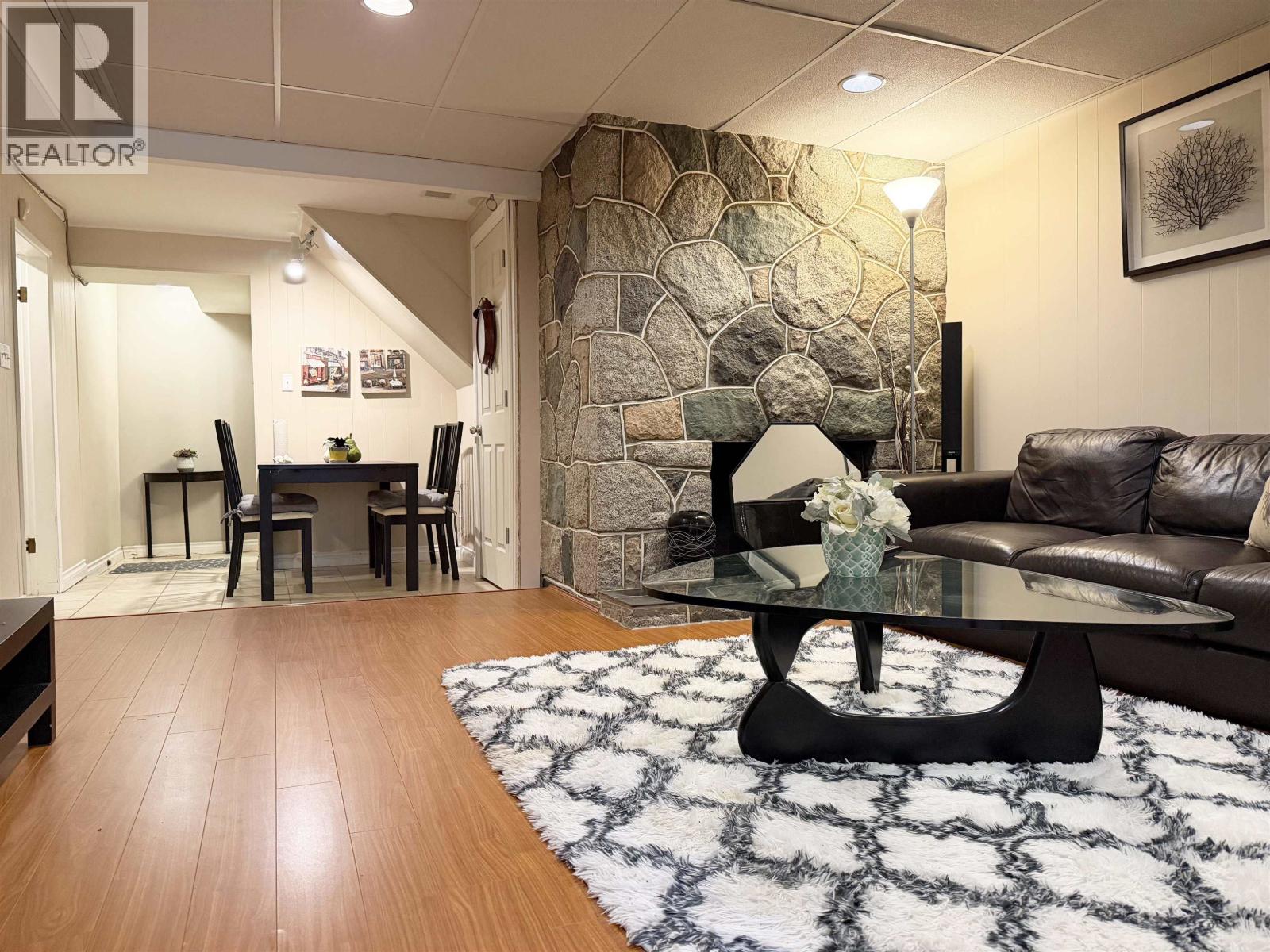 48xx Mckee Place, Burnaby, British Columbia  V5J 2T2 - Photo 2 - R3070540