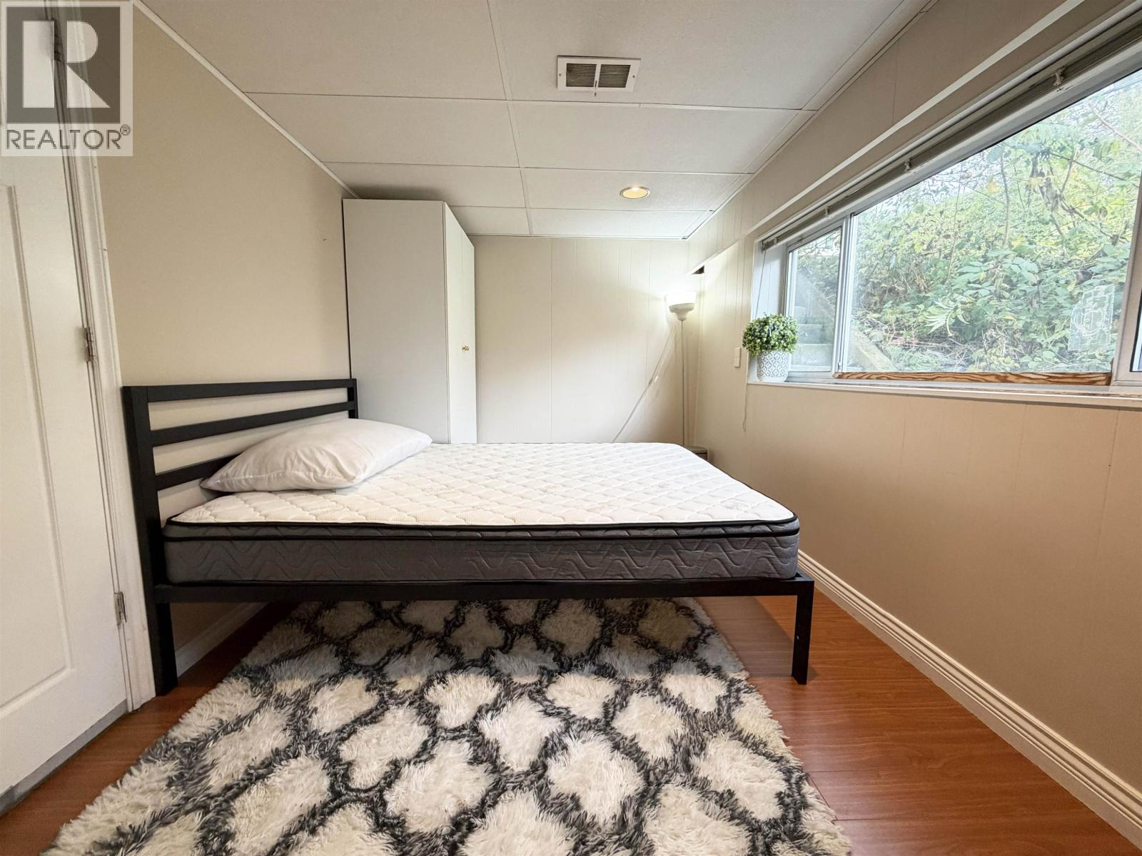 48xx Mckee Place, Burnaby, British Columbia  V5J 2T2 - Photo 6 - R3070540