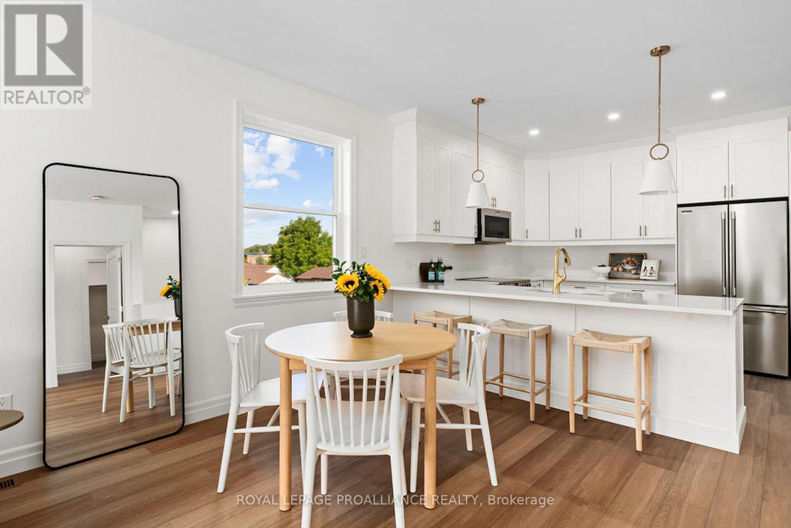 175 Pomeroy Avenue, Tweed, Ontario  K0K 3J0 - Photo 8 - X12587032