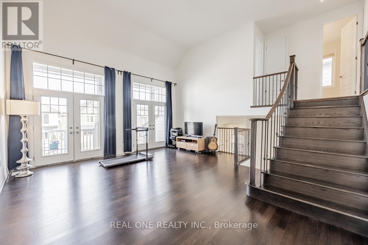 Upper - 3158 Carding Mill Trail, Oakville, Ontario L6M 0Z5 - Photo 17 - W12588244