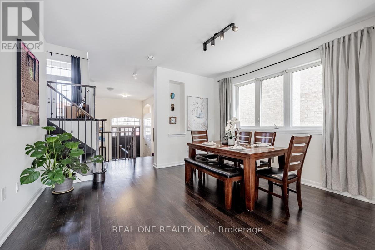 Upper - 3158 Carding Mill Trail, Oakville, Ontario L6M 0Z5 - Photo 8 - W12588244