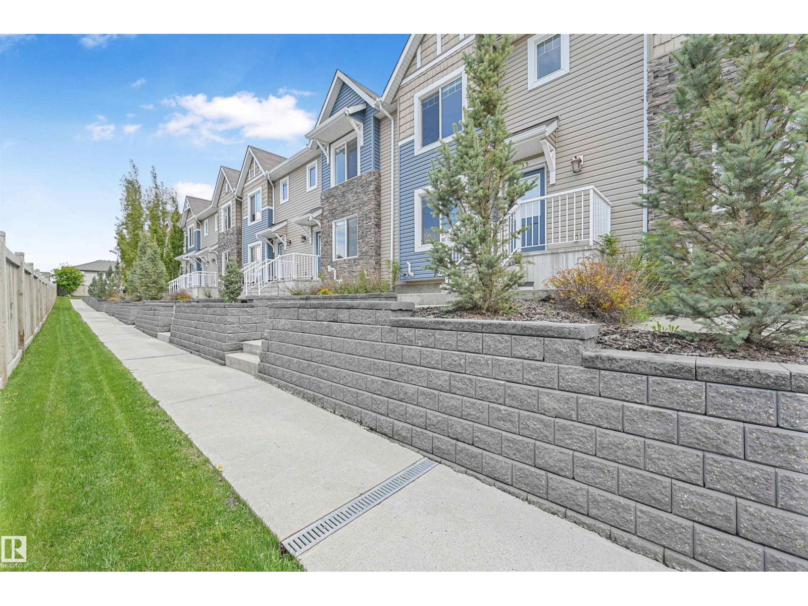 #35 2922 Maple Wy Nw, Edmonton, Alberta  T6T 1A5 - Photo 1 - E4461083