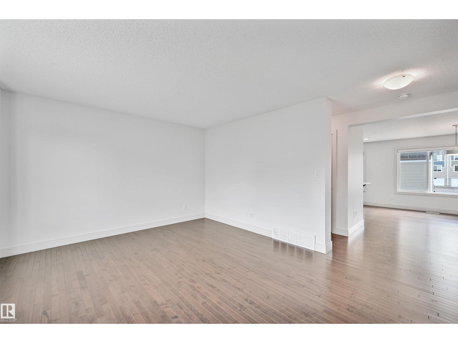 #35 2922 Maple Wy Nw, Edmonton, Alberta  T6T 1A5 - Photo 6 - E4461083