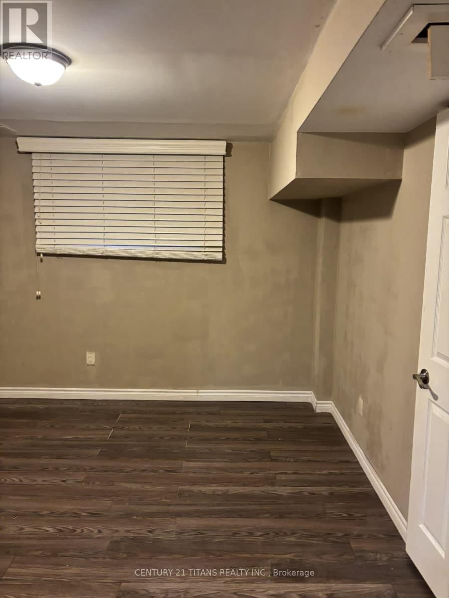 11 Osborn Avenue, Brantford, Ontario  N3T 6P9 - Photo 9 - X12588236