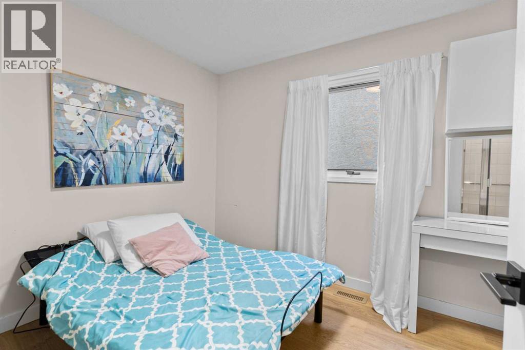 104 Hampshire Close Nw, Calgary, Alberta  T3A 4X9 - Photo 20 - A2267985