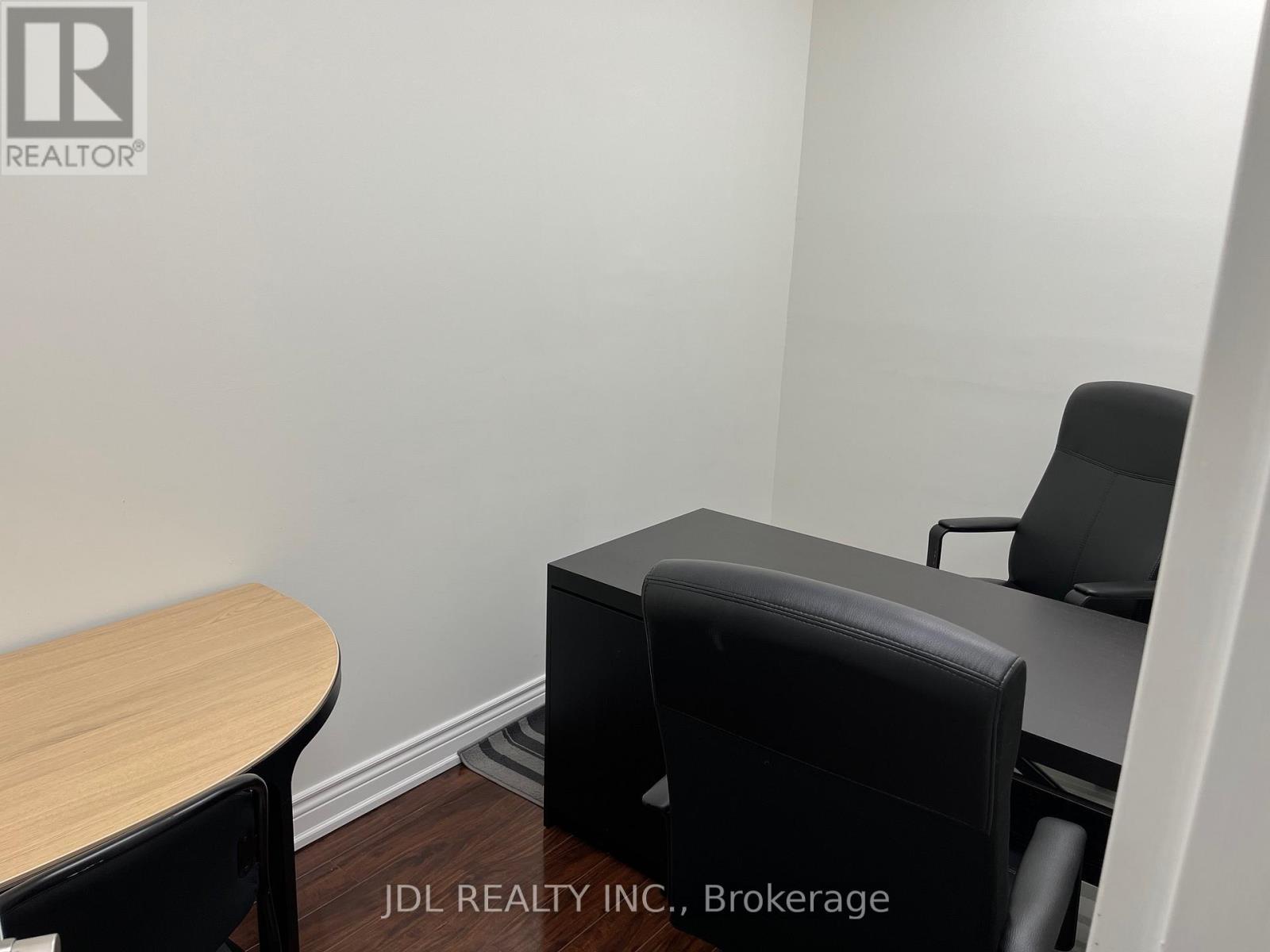 203 - 421 Bloor Street E, Toronto, Ontario  M4W 3T1 - Photo 7 - C12588264