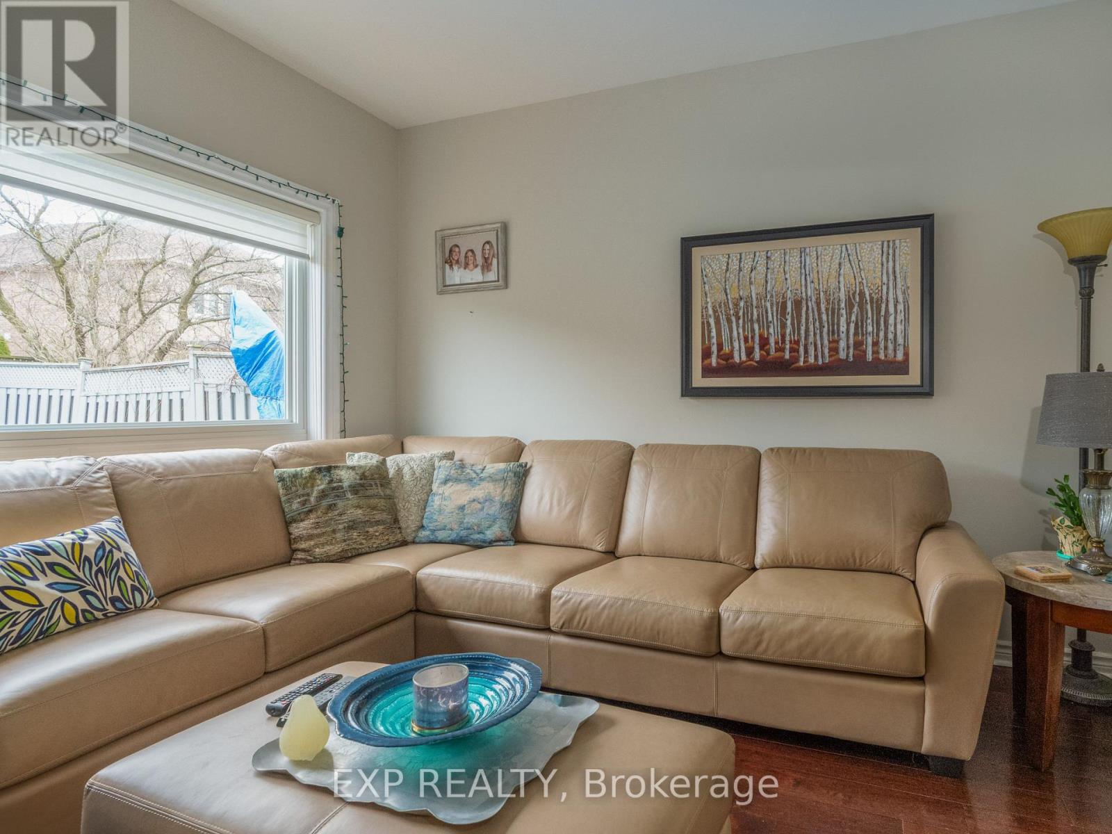 142 Denise Circle, Newmarket, Ontario  L3X 2K1 - Photo 6 - N12581210