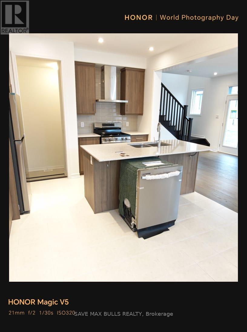 1356 Glamorgan Manor, Pickering, Ontario  L1X 0N1 - Photo 11 - E12587332