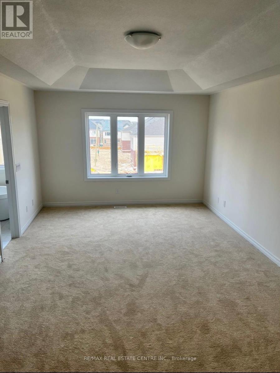 151 Broadacre Drive, Kitchener, Ontario  N2R 0S5 - Photo 12 - X12543836