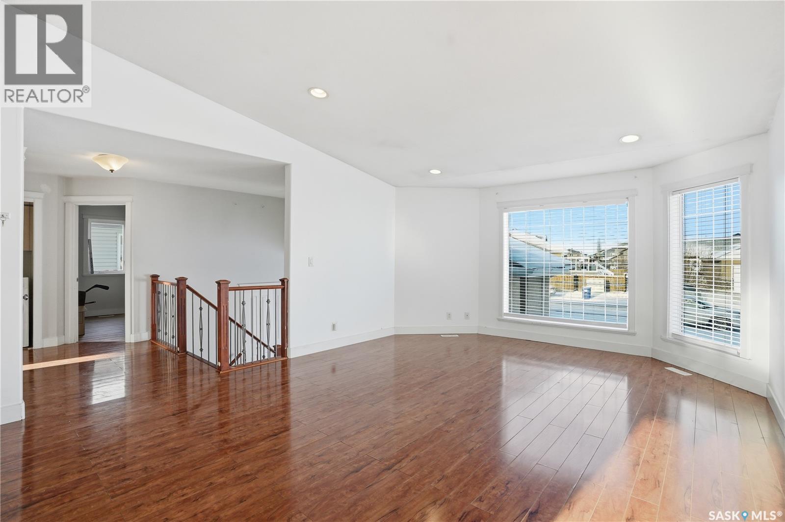 339 West Hampton Boulevard, Saskatoon, Saskatchewan  S7R 0B5 - Photo 6 - SK024943