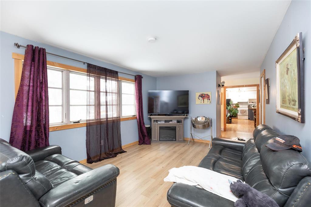 19041 Pr210 Highway, Woodridge, Manitoba  R0A 2N0 - Photo 9 - 202529245