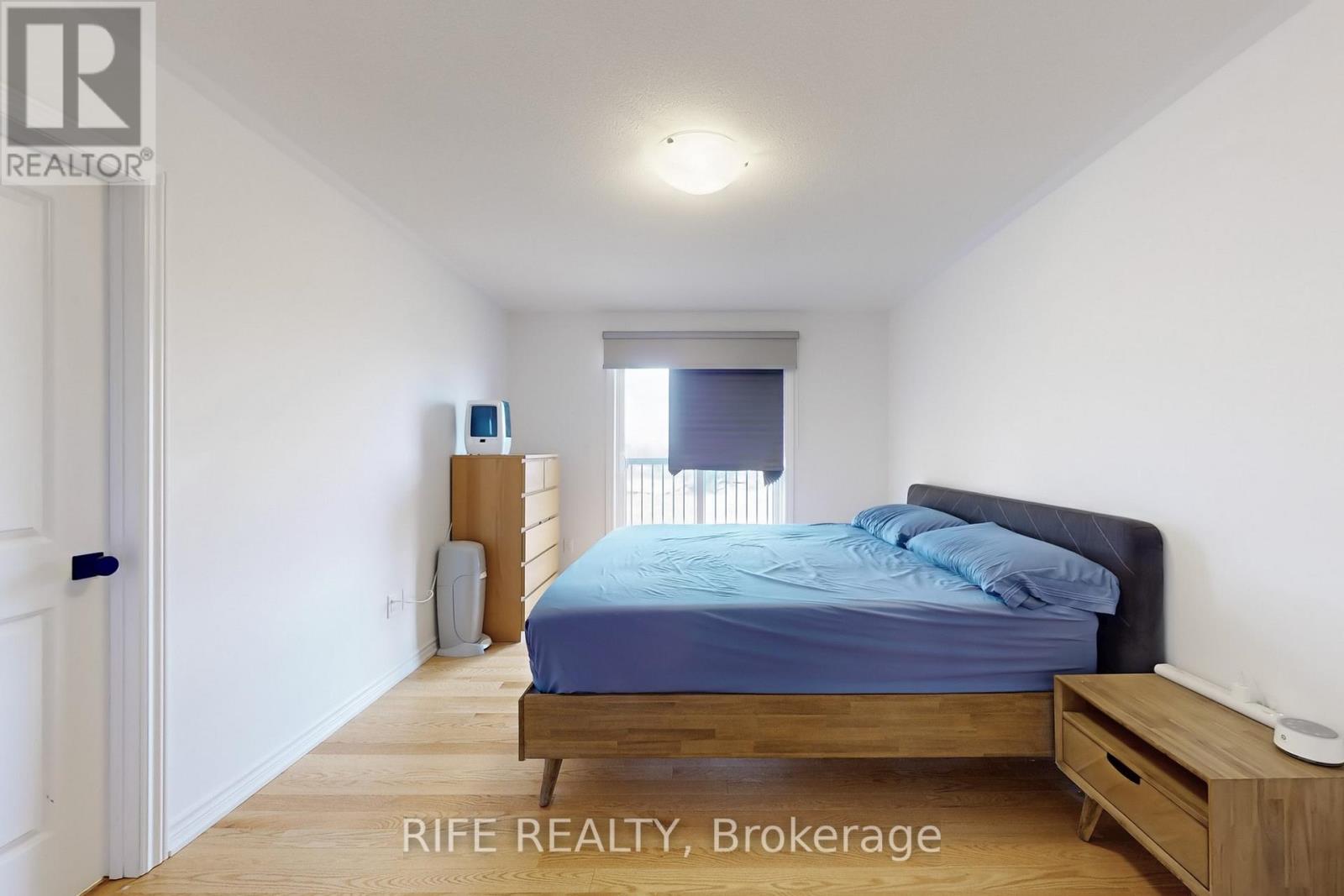 9 Bretlon Street, Brampton, Ontario L6P 4N8 - Photo 14 - W12588278