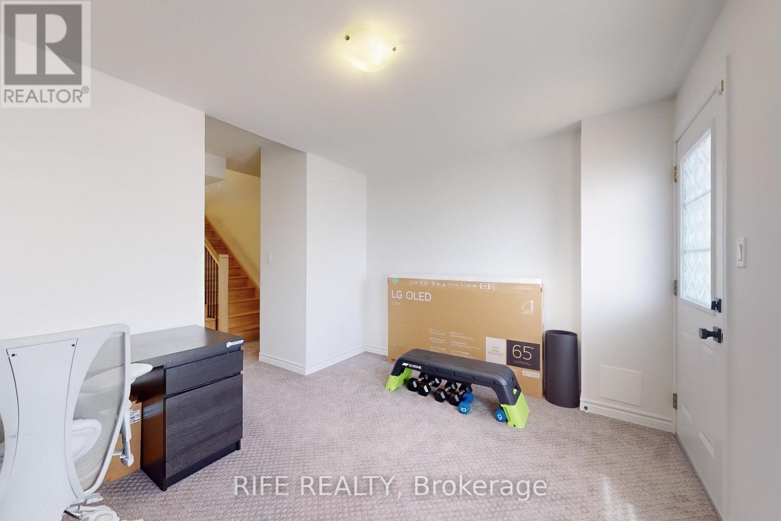 9 Bretlon Street, Brampton, Ontario L6P 4N8 - Photo 23 - W12588278