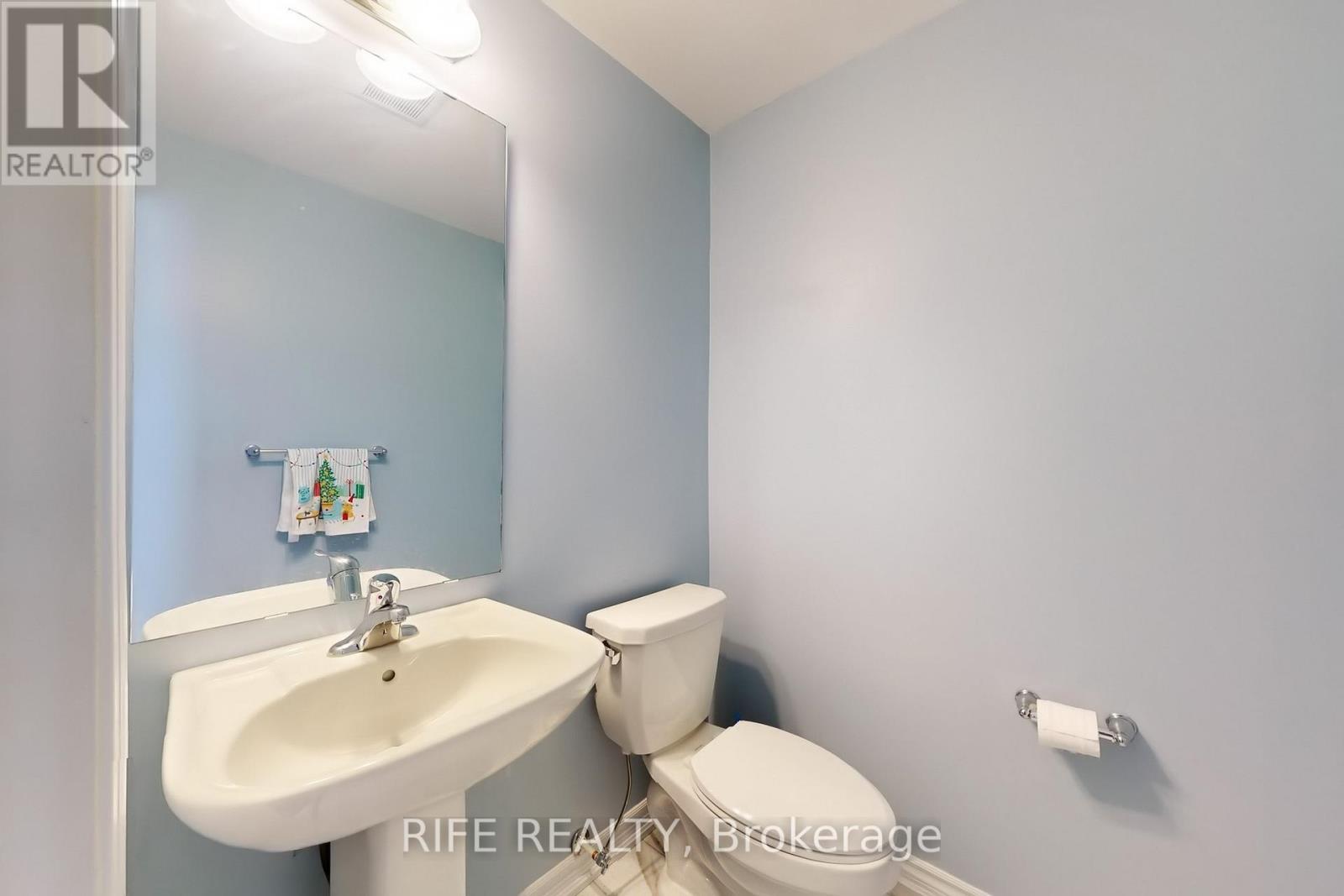 9 Bretlon Street, Brampton, Ontario L6P 4N8 - Photo 26 - W12588278