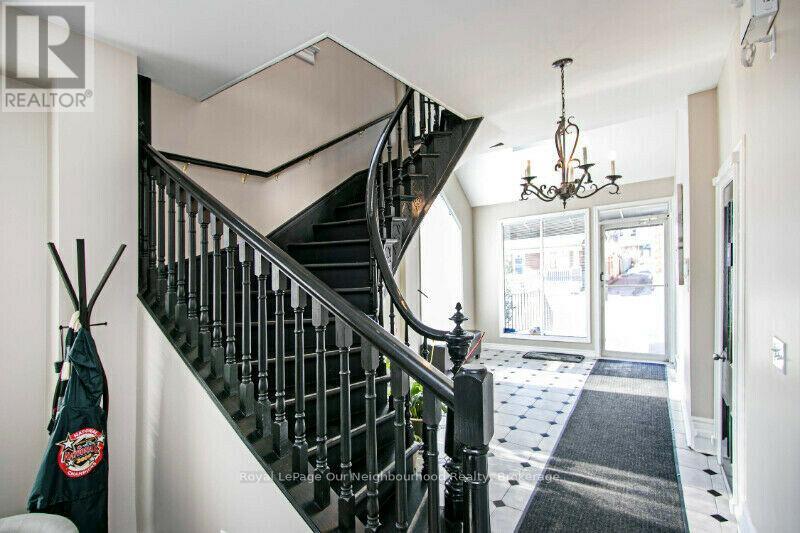 Main Floor Rear - 71 Albert Street, Oshawa, Ontario  L1H 4R1 - Photo 3 - E12588296