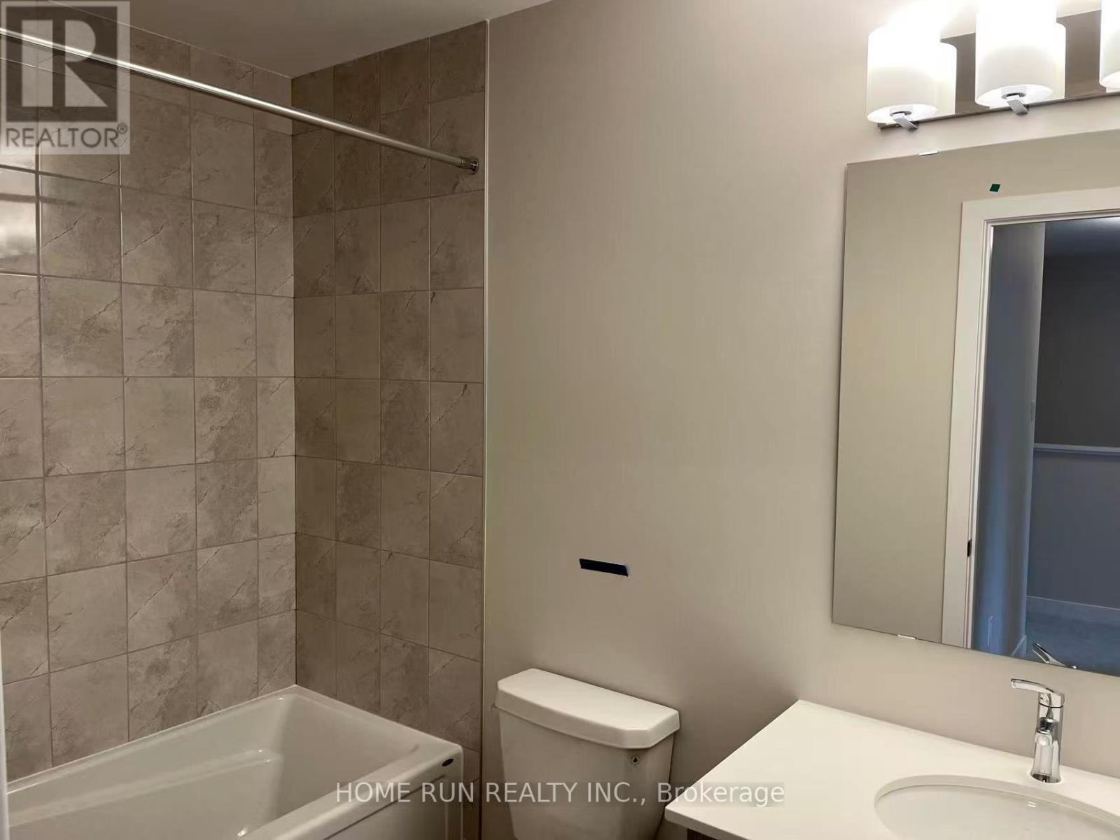 379 Les Emmerson Drive, Ottawa, Ontario K2J 7L7 - Photo 8 - X12588294