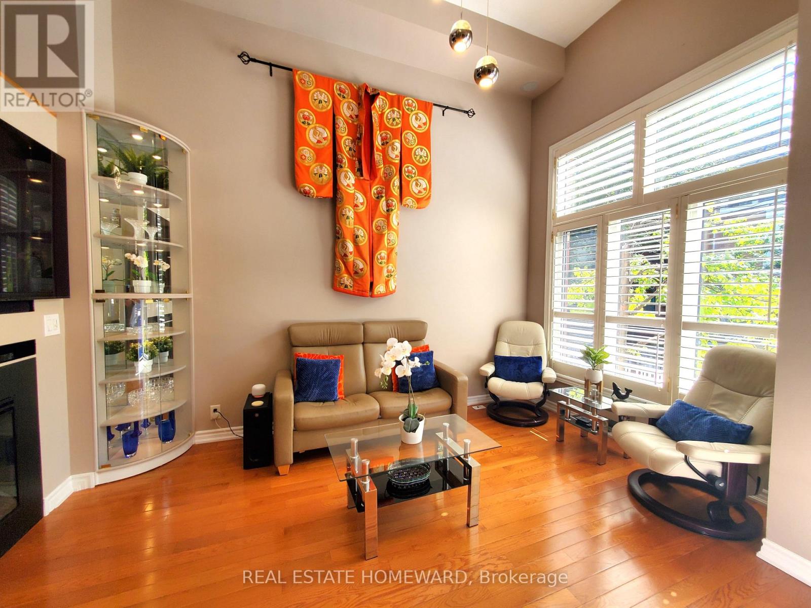 257 Milan Street, Toronto, Ontario M5A 4C3 - Photo 4 - C12588300