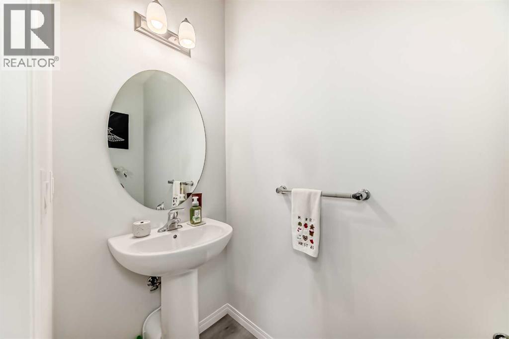 257 Carrington Way Nw, Calgary, Alberta  T3P 1N4 - Photo 17 - A2270558