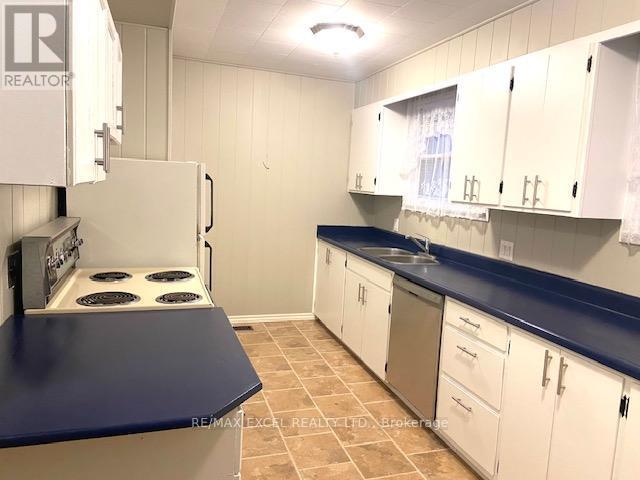 230 Boyers Side Road, Georgina, Ontario L4P 3C8 - Photo 7 - N12577460