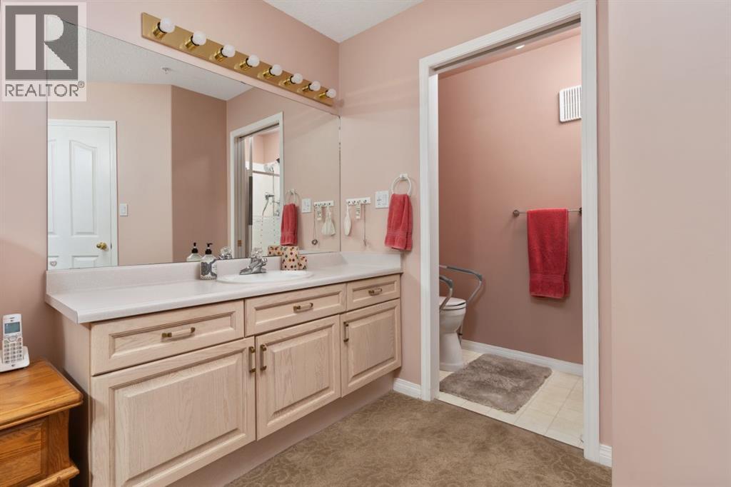 101, 4625 50 Street, Camrose, Alberta  T4V 4R2 - Photo 14 - A2252435