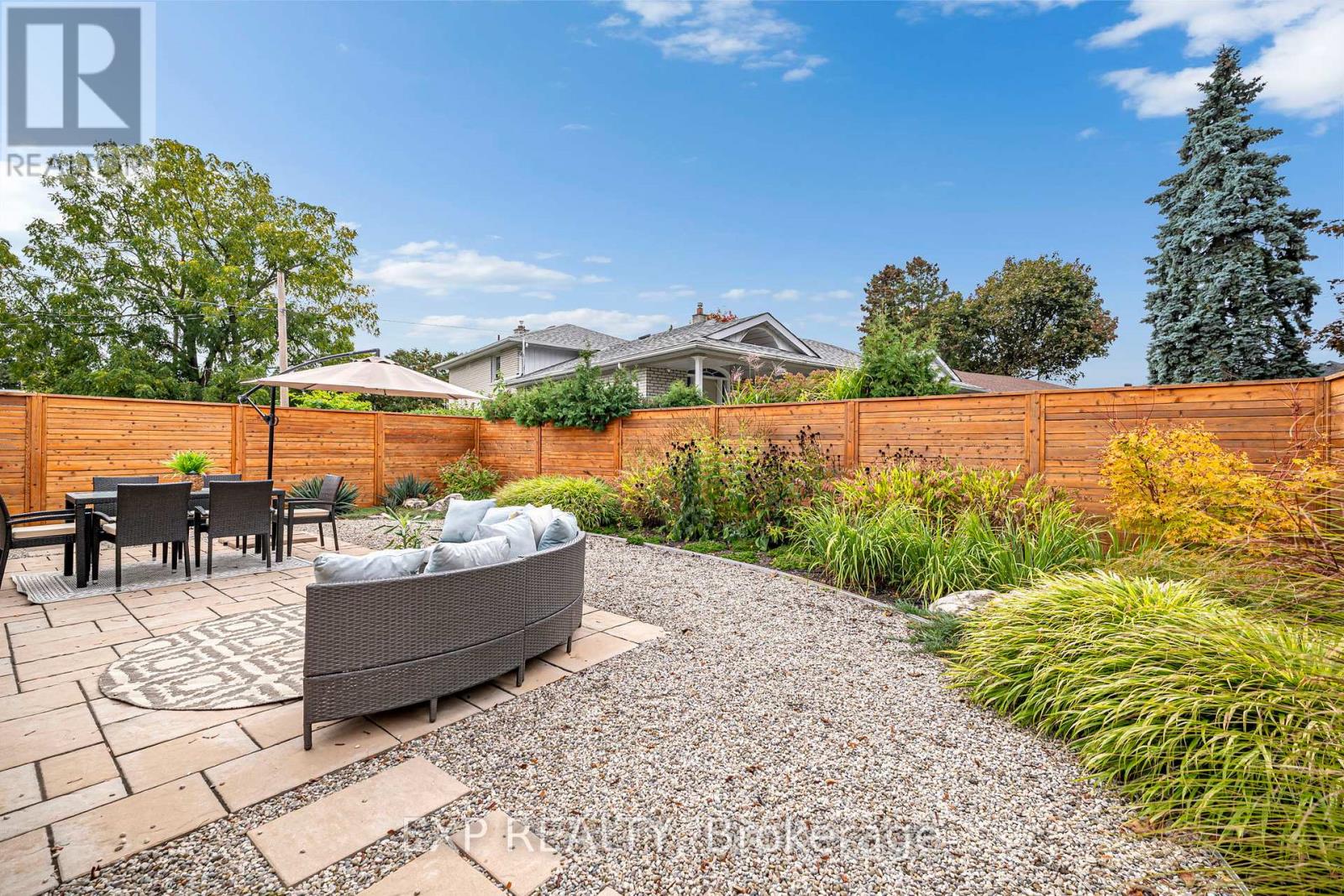 29 Newell Court, Toronto, Ontario  M9A 4T9 - Photo 36 - W12588308