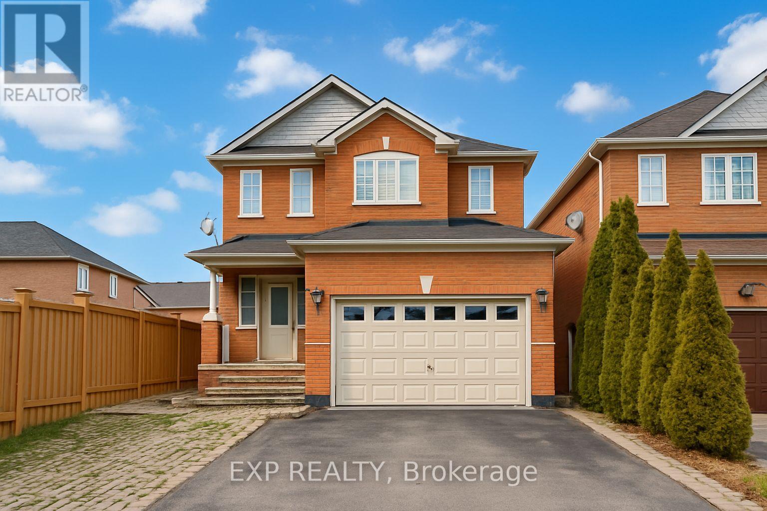 108 NORWOOD AVENUE, Vaughan, Ontario